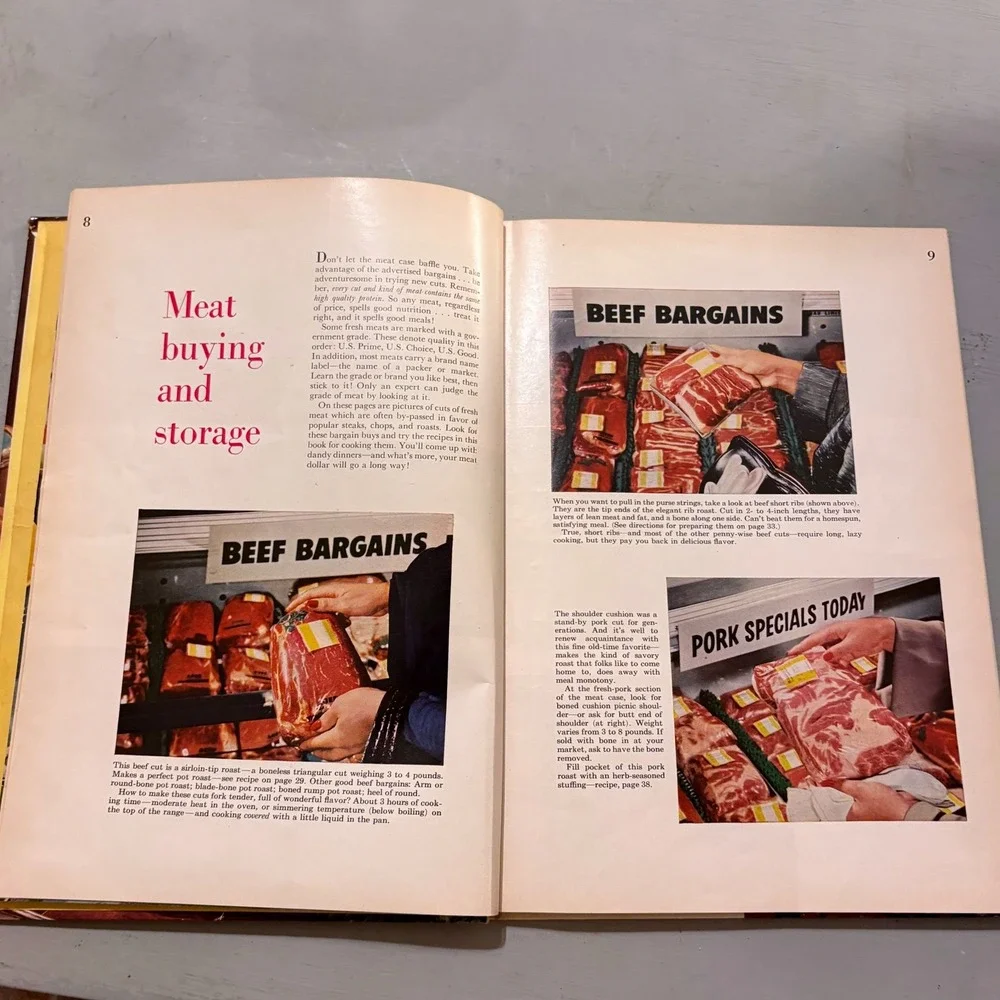 Vtg 1965 Better Homes Gardens Meat CookBook Retro MCM Kitchen Kitsch Cottagecore